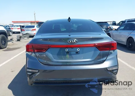 2020 Kia Forte Lxs z USA, uszkodzony, nr VIN 3KPF24AD3LE209385
